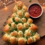 Christmas Tree Pull-Apart Bread