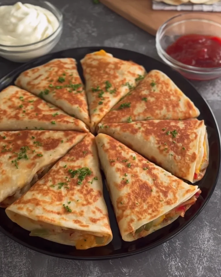 Chicken Crepes Shawarma with Creamy Shawarma Sauce